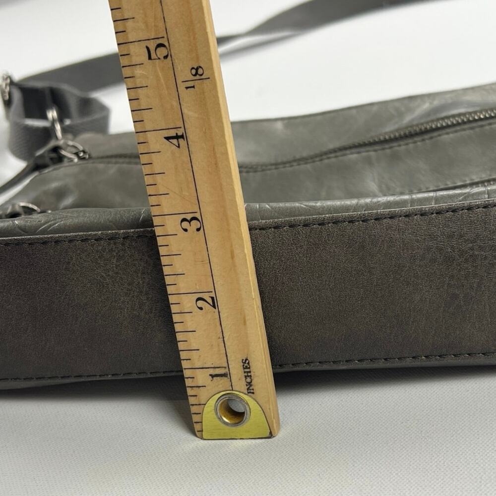 The Sak Reseda Gray Leather Bohemian Crossbody Bag Purse Embossed Floral - Picture 15 of 16